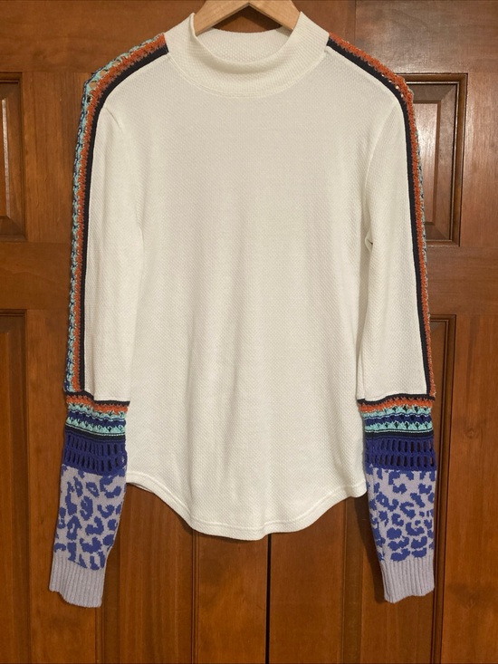 Free People Tops - Free People switch it up thermal white top crochet sleeves Women’s size large